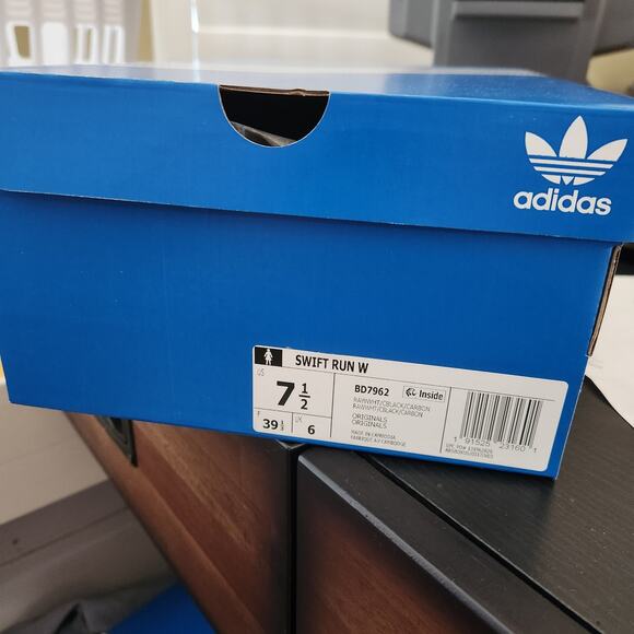 adidas Swift Run W 7.5 Raw White/Core Black/Carbon - Picture 6 of 7